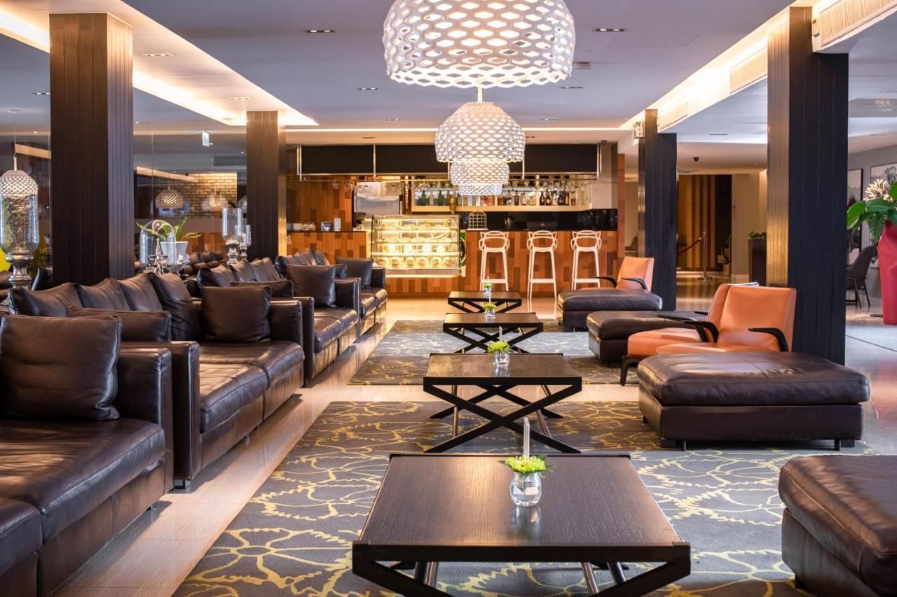 S Ratchada Leisure Hotel - SHA PLUS Bangkok Exterior foto The lobby of the hotel